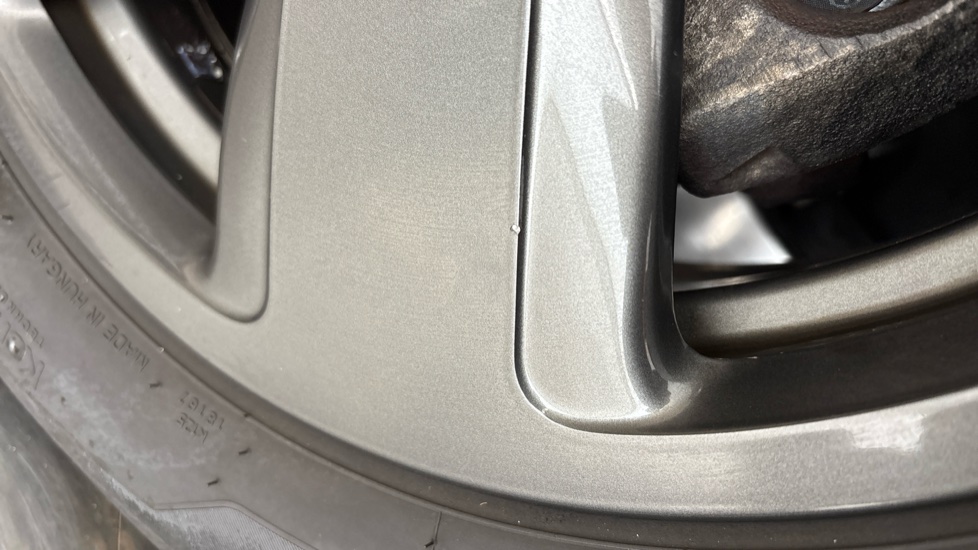 MINI HATCHBACK Chips