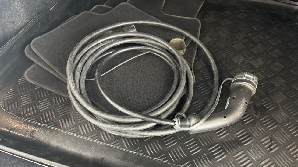 VOLVO C40 Image 22