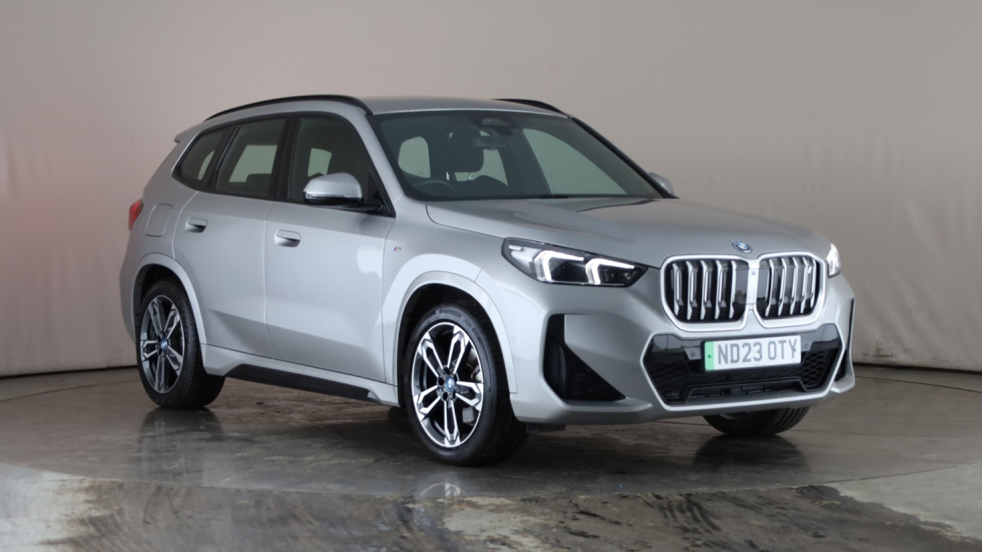 4020748 230kW xDrive30 M Sport 65kWh 5dr Auto [22kWCh]