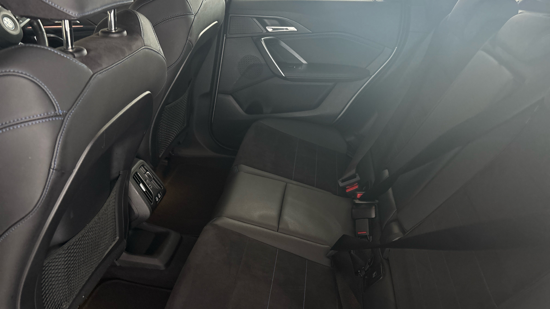 4020748 230kW xDrive30 M Sport 65kWh 5dr Auto [22kWCh]