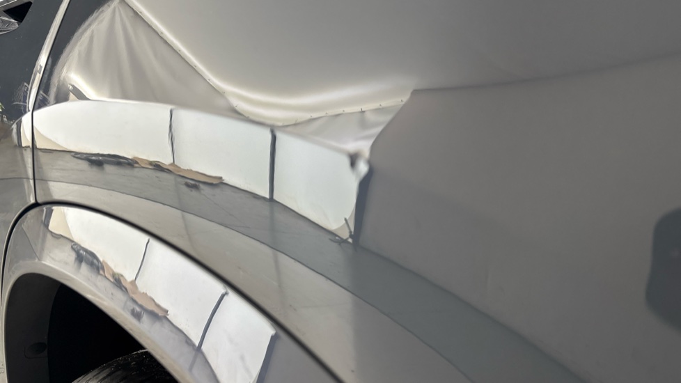 BMW iX1 Dent