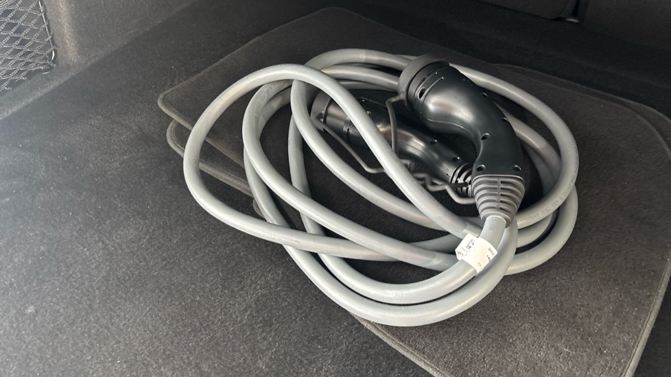 BMW iX1 Image 22