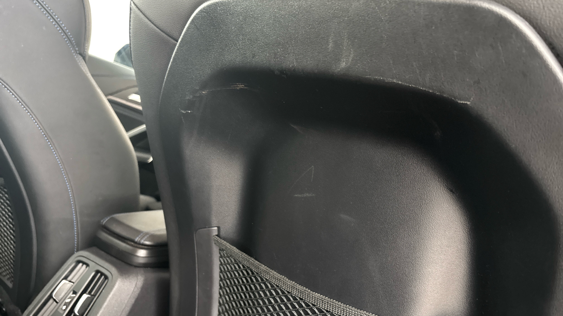 4027496 230kW xDrive30 M Sport 65kWh 5dr Auto [22kWCh]