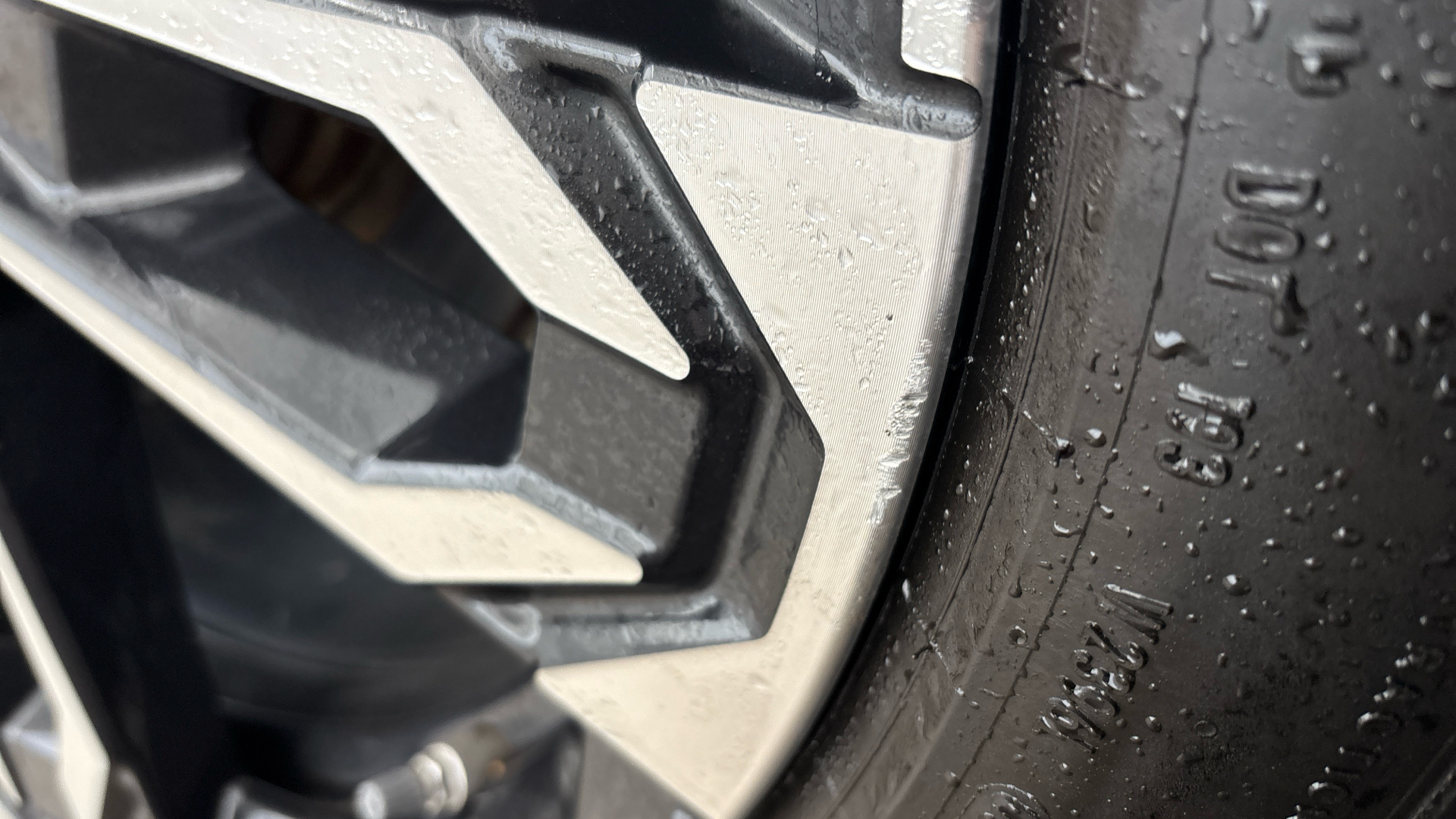 4027496 230kW xDrive30 M Sport 65kWh 5dr Auto [22kWCh]