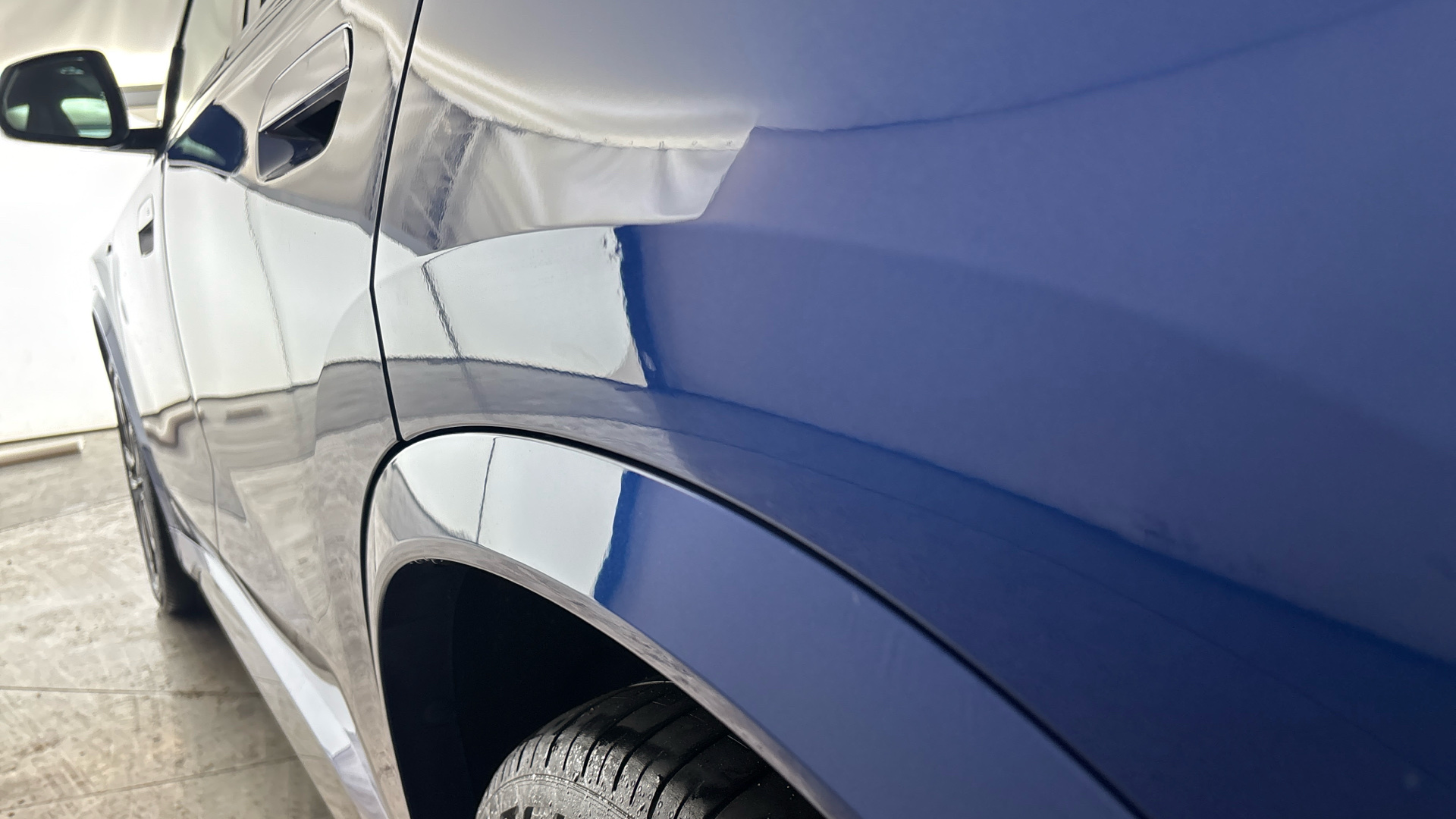 4027496 230kW xDrive30 M Sport 65kWh 5dr Auto [22kWCh]