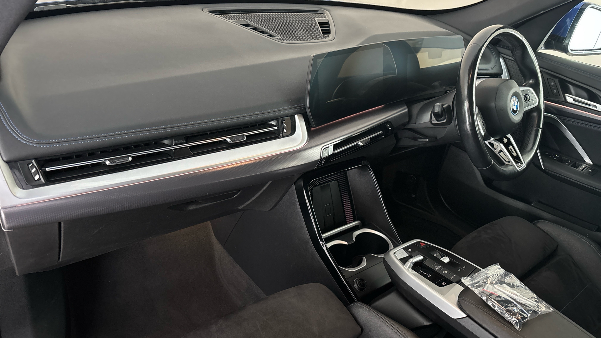 4027496 230kW xDrive30 M Sport 65kWh 5dr Auto [22kWCh]