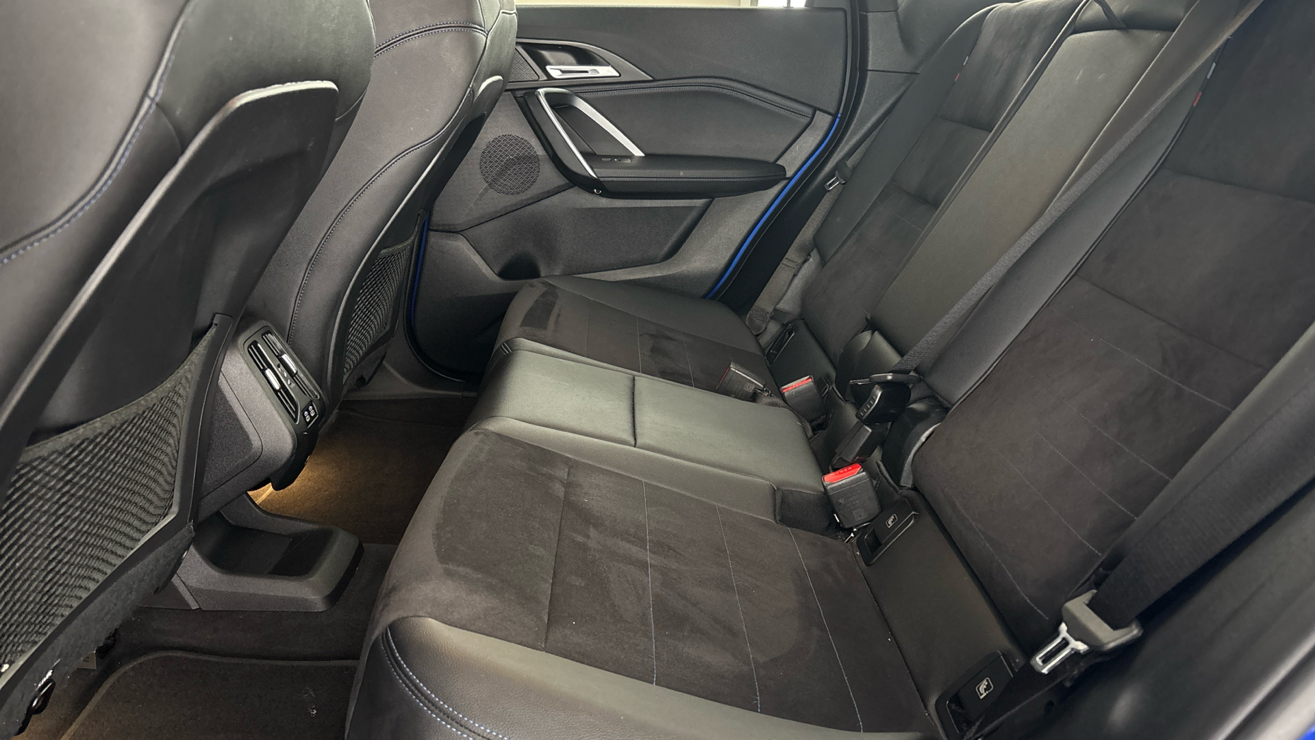 4027496 230kW xDrive30 M Sport 65kWh 5dr Auto [22kWCh]