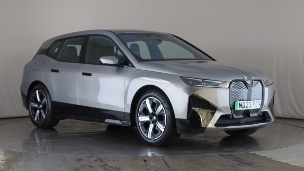 BMW iX Image 7