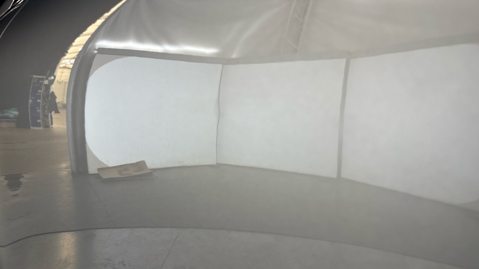 BMW iX Dent