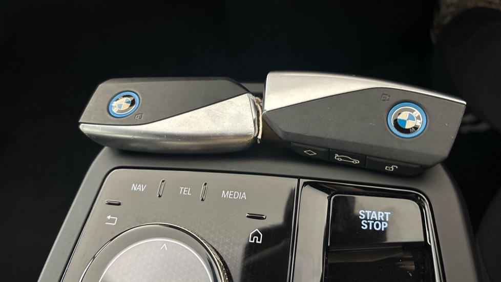 BMW iX two keys