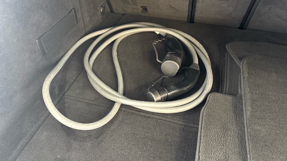 BMW iX Image 22