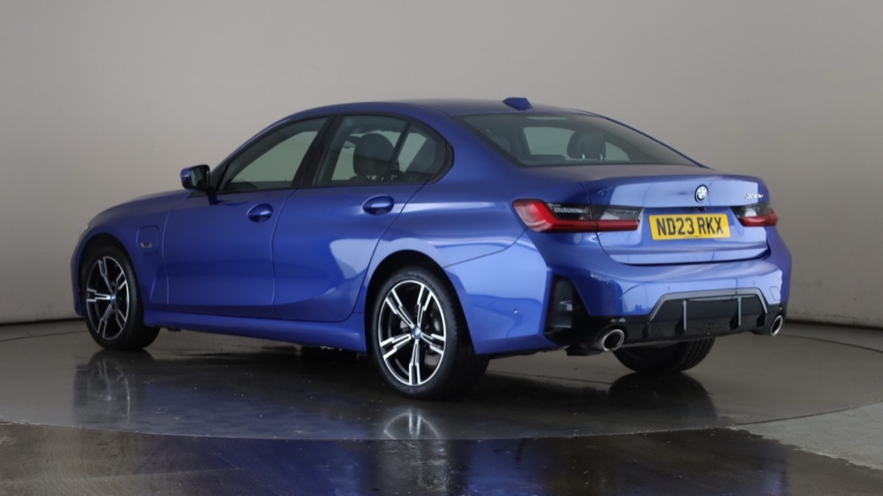BMW 3 SERIES Image 3