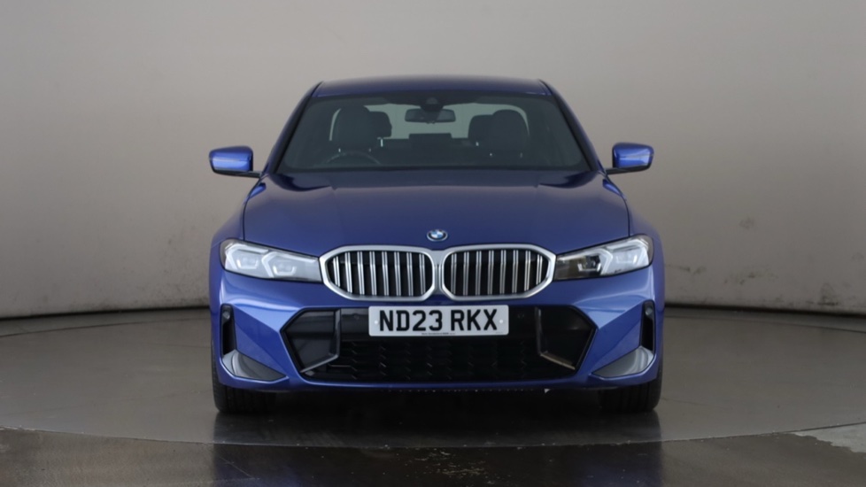 BMW 3 SERIES Image 8