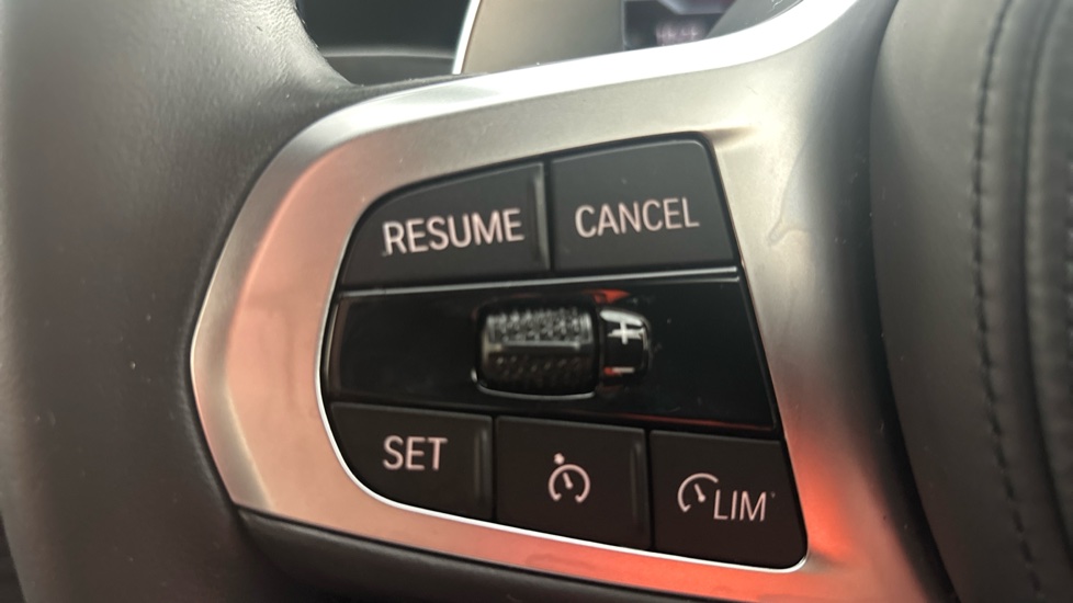 BMW 3 SERIES cruise control