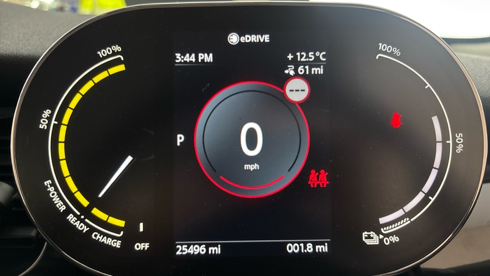MINI HATCHBACK Image 13