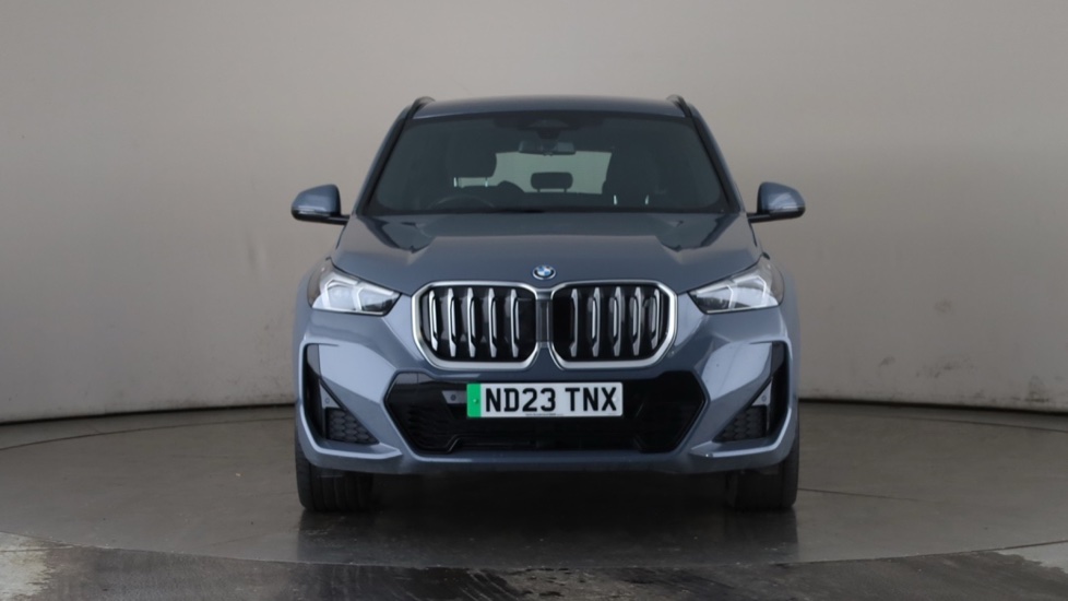 BMW iX1 Image 8