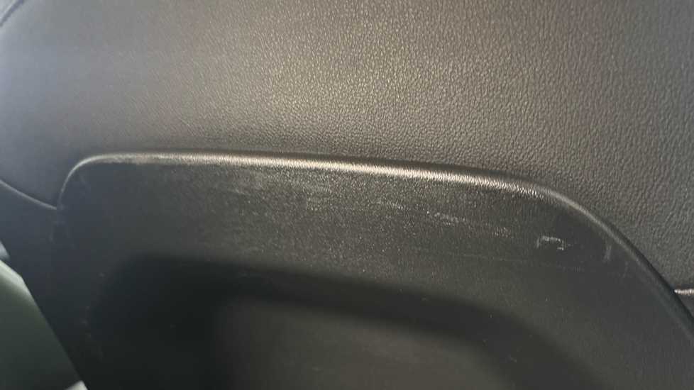 BMW iX1 scuff