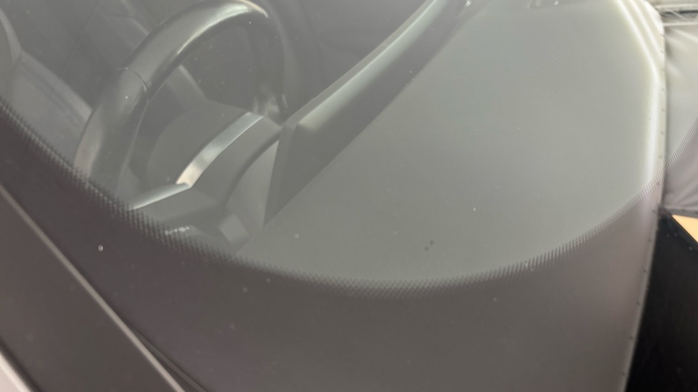 BMW iX1 chips