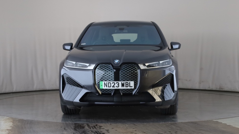 BMW iX Image 8