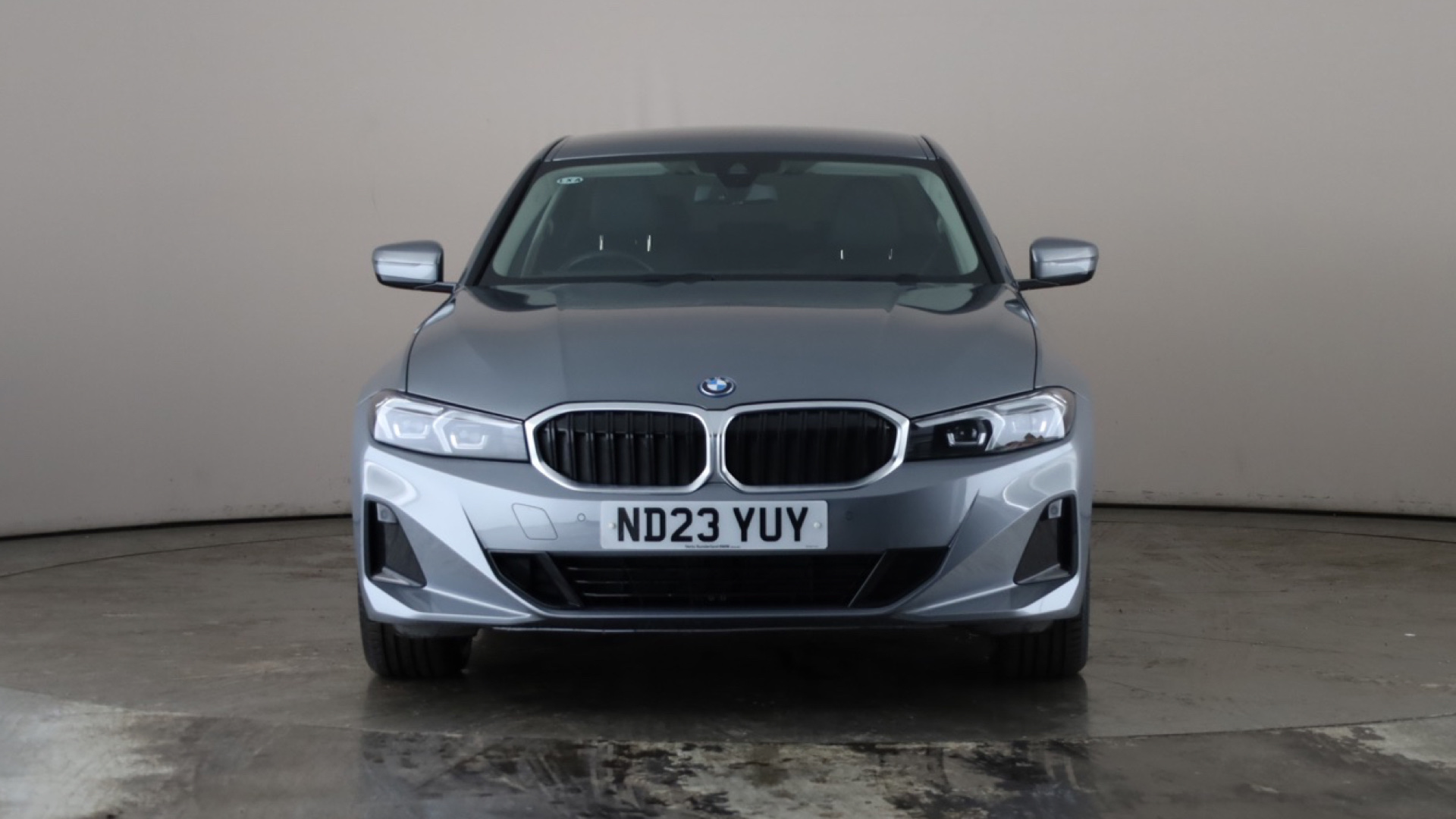 4020662 330e Sport 4dr Step Auto