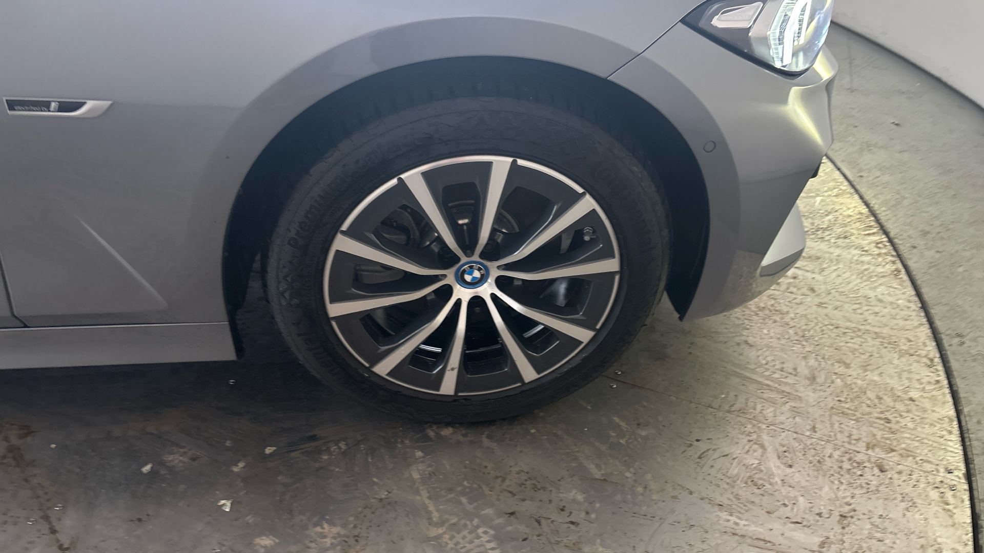 4020662 330e Sport 4dr Step Auto