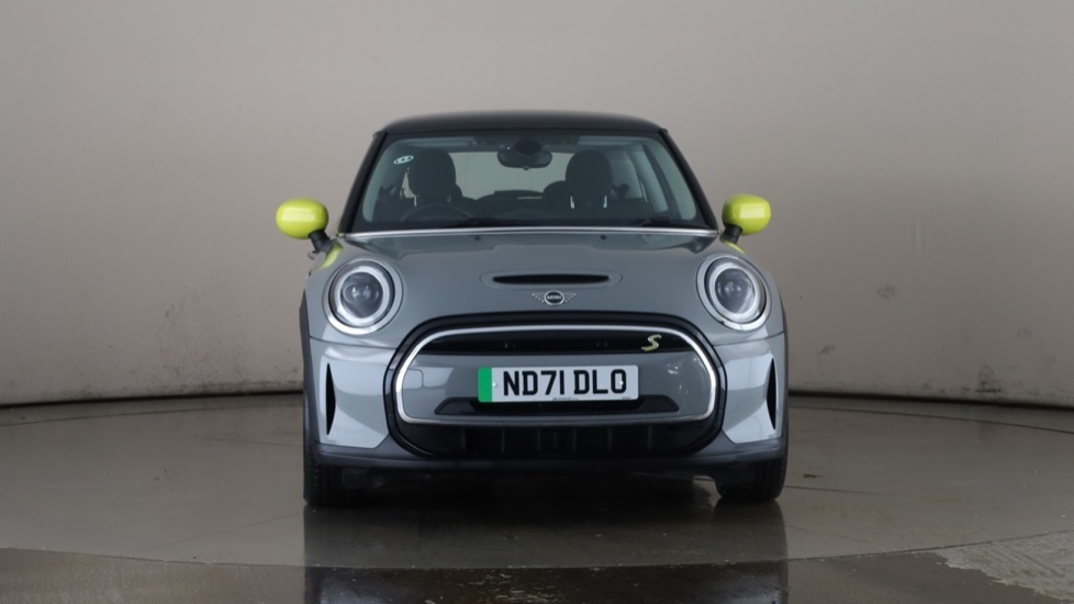 MINI HATCHBACK Image 8
