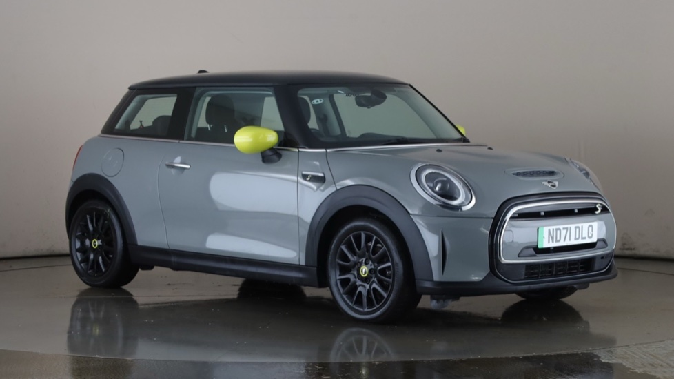 MINI HATCHBACK Image 7