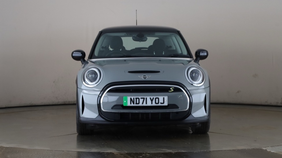 MINI HATCHBACK Image 8