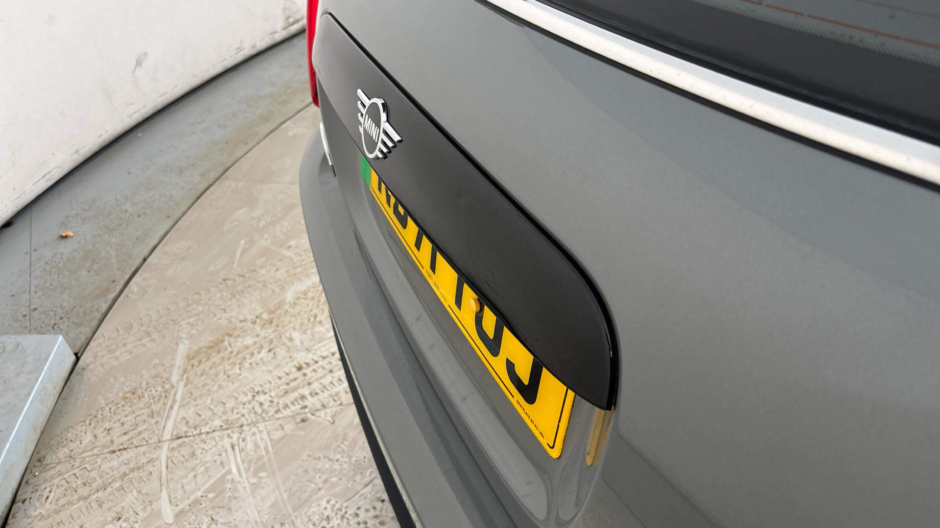 4060160 135kW Cooper S Level 1 33kWh 3dr Auto