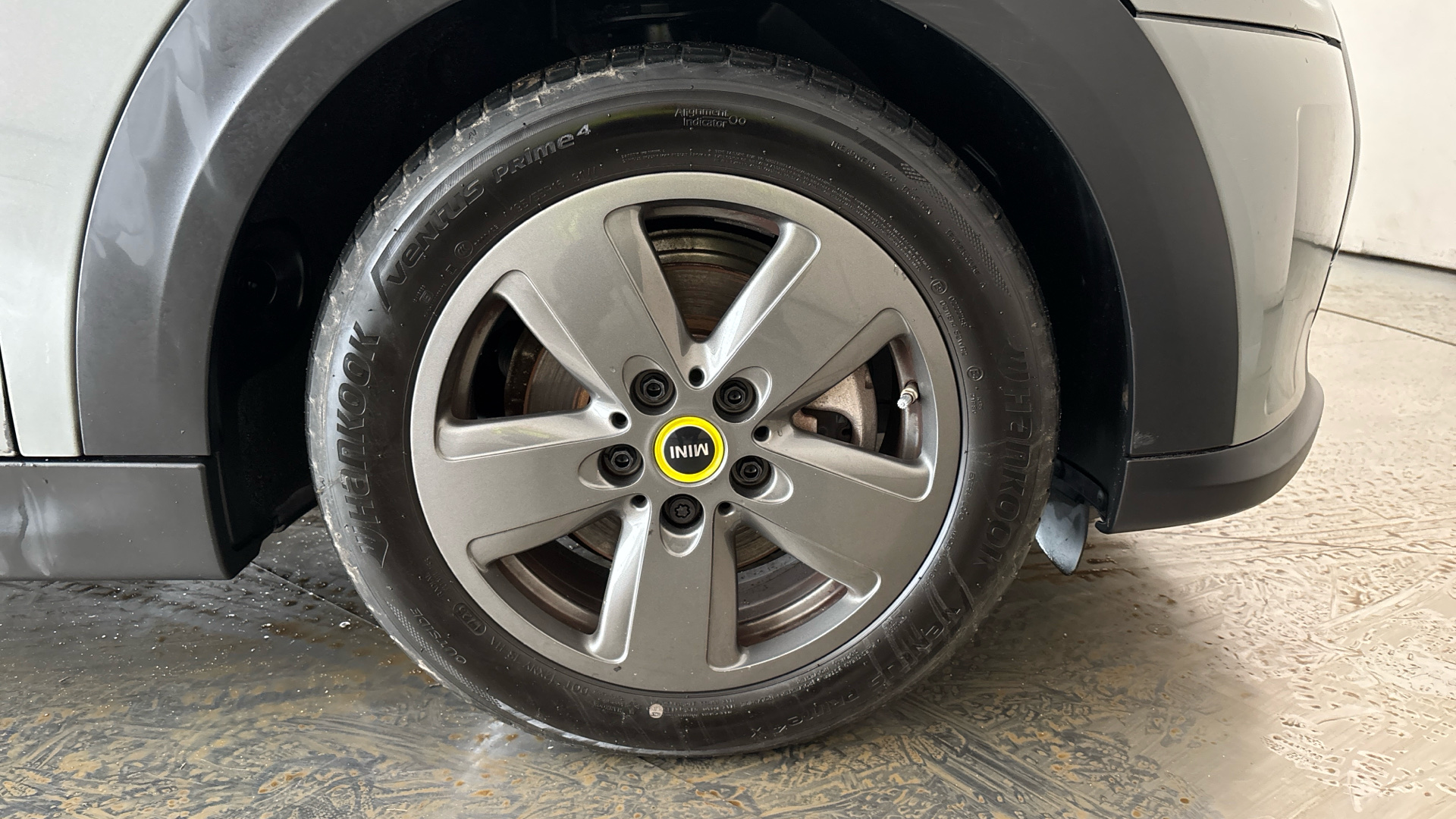 4060160 135kW Cooper S Level 1 33kWh 3dr Auto