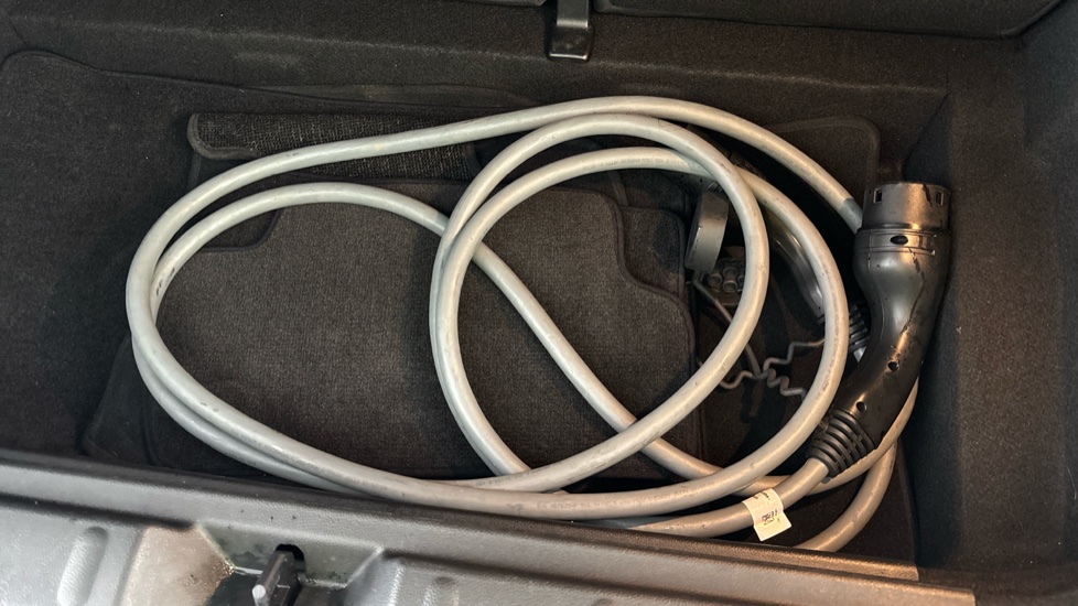 MINI HATCHBACK Image 22