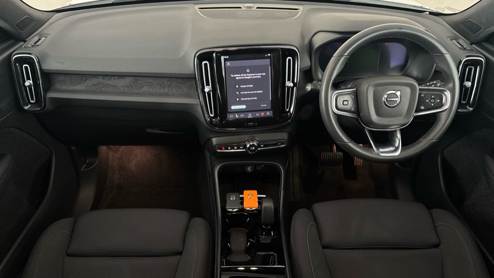 VOLVO XC40 Image 11