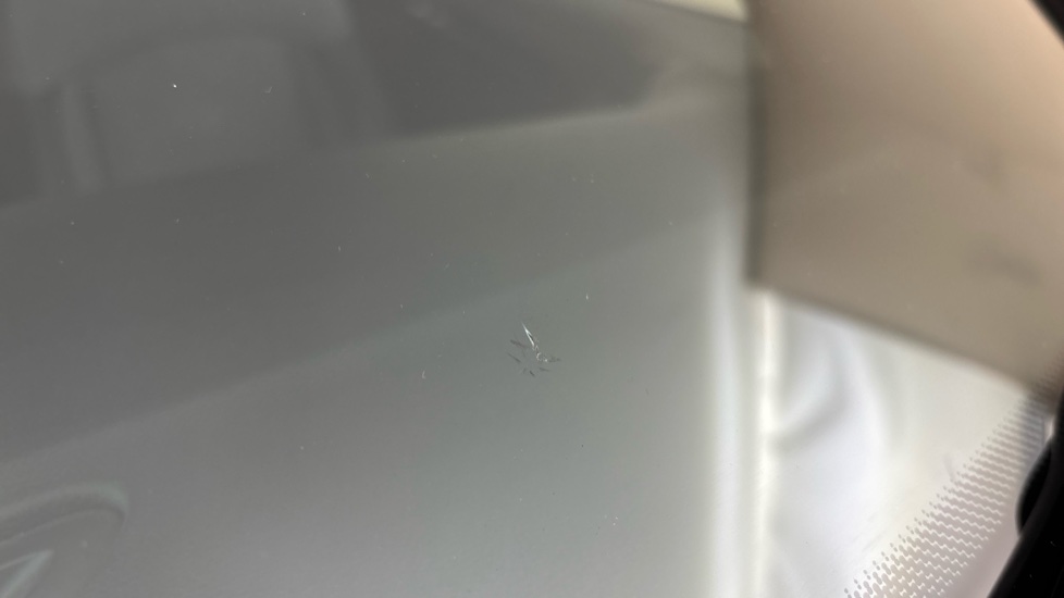 MINI HATCHBACK Chips