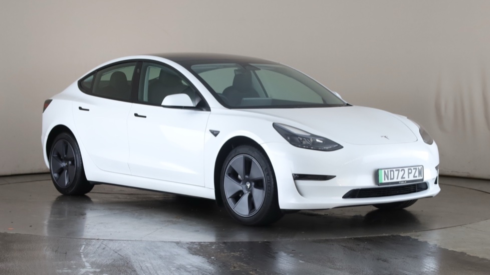 Tesla Model 3 Image 7