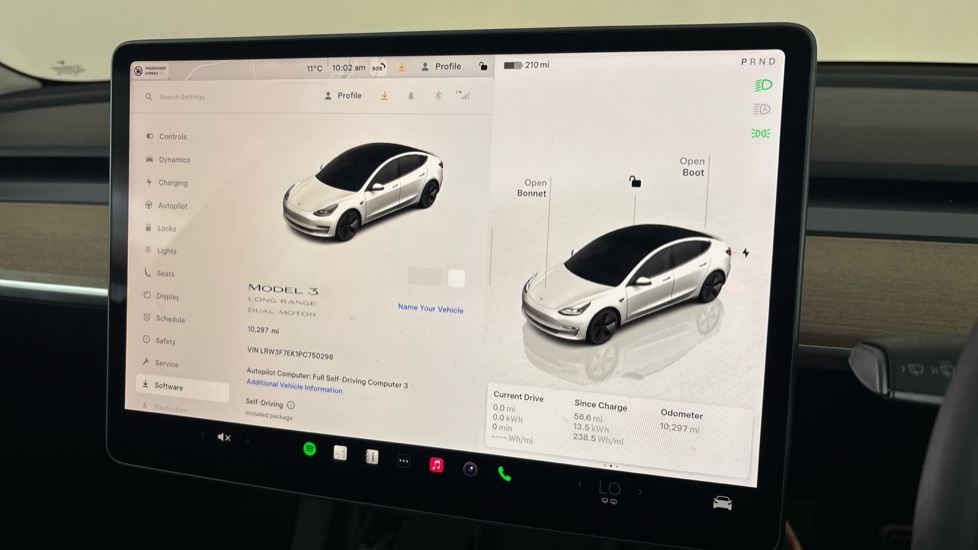 Tesla Model 3 Image 13