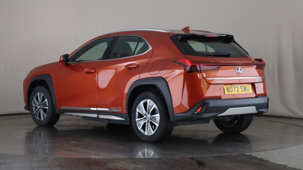 LEXUS UX Image 3