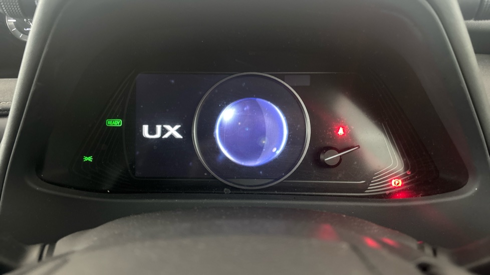 LEXUS UX Image 13