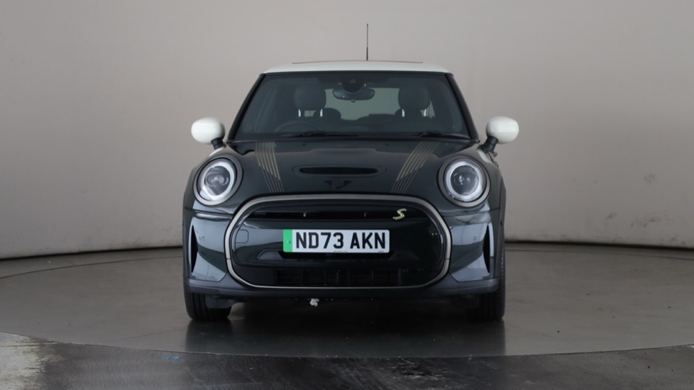 MINI HATCHBACK Image 8