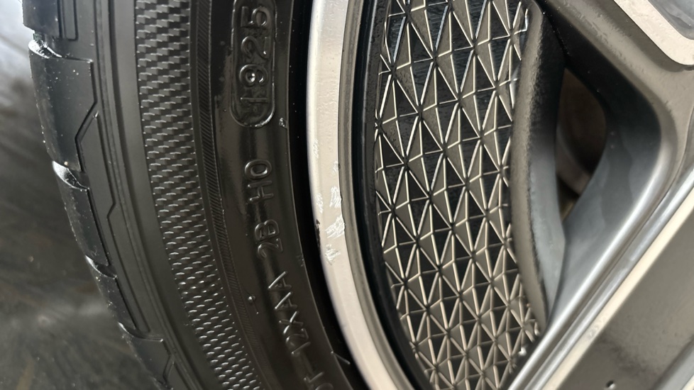 MINI HATCHBACK Scuff