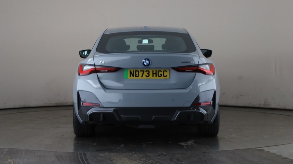 BMW I4 Image 4