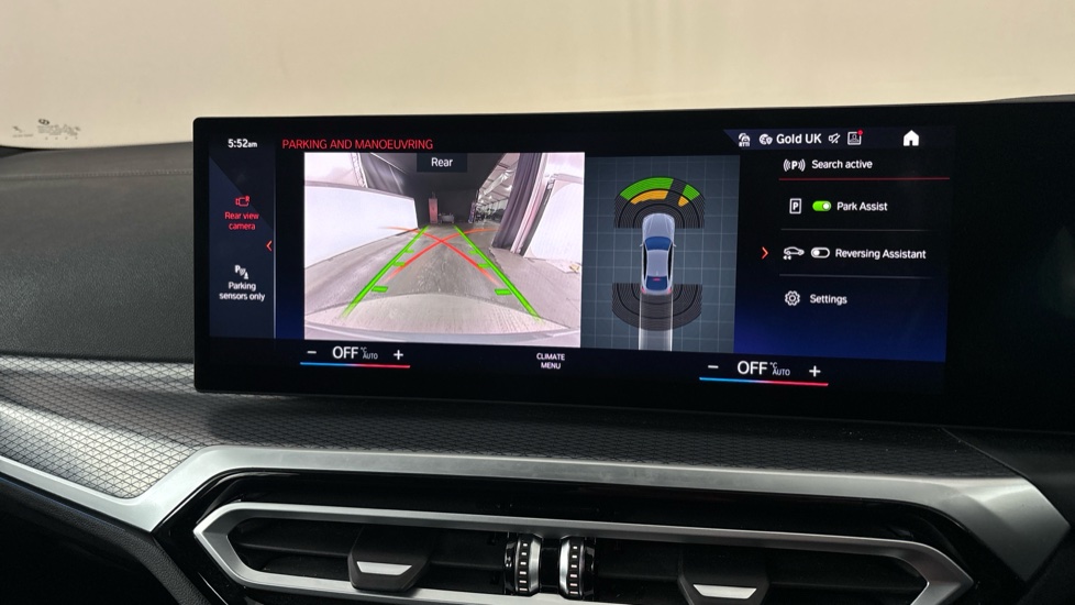 BMW I4 reverse camera