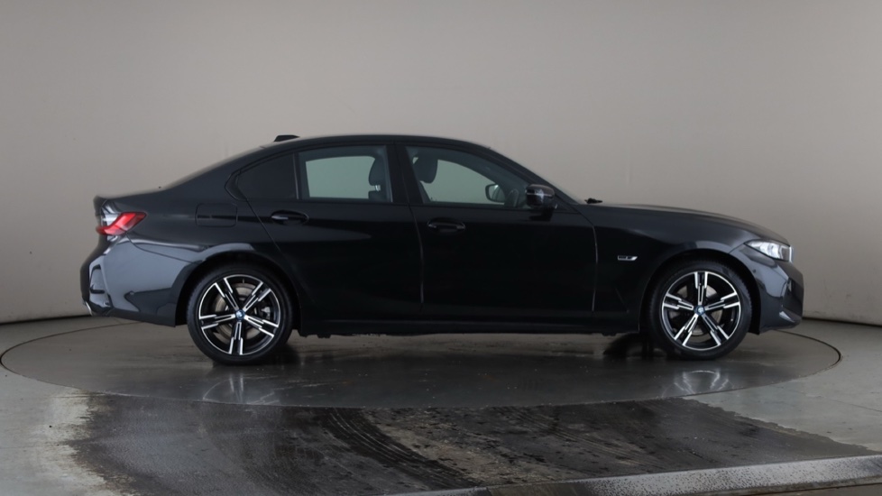 BMW 3 SERIES Image 6