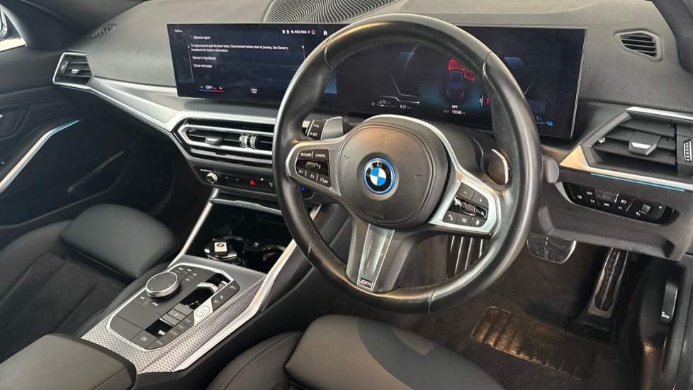 BMW 3 SERIES Image 9