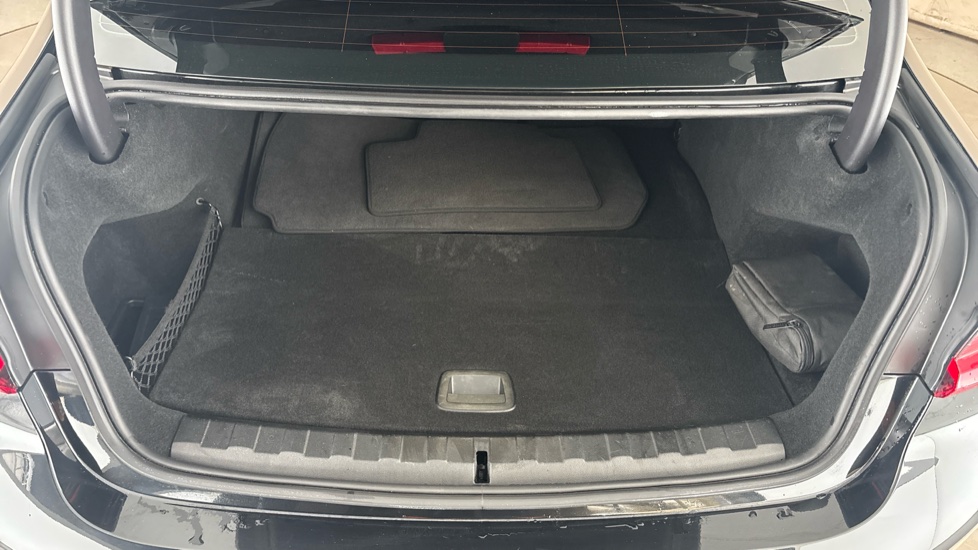 BMW 3 SERIES Image 15