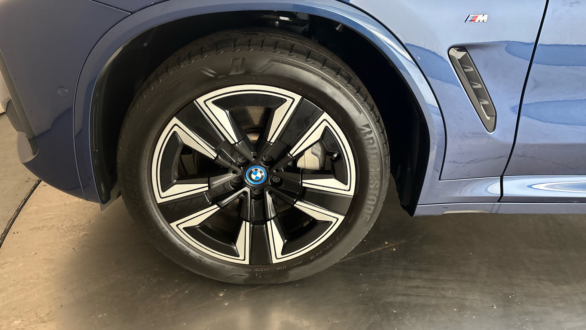 BMW ix3 210kW M Sport 80kWh 5dr Auto