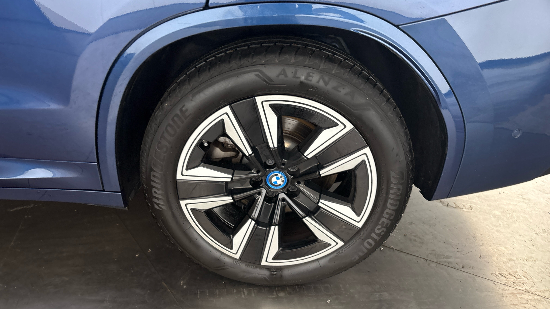 BMW ix3 210kW M Sport 80kWh 5dr Auto
