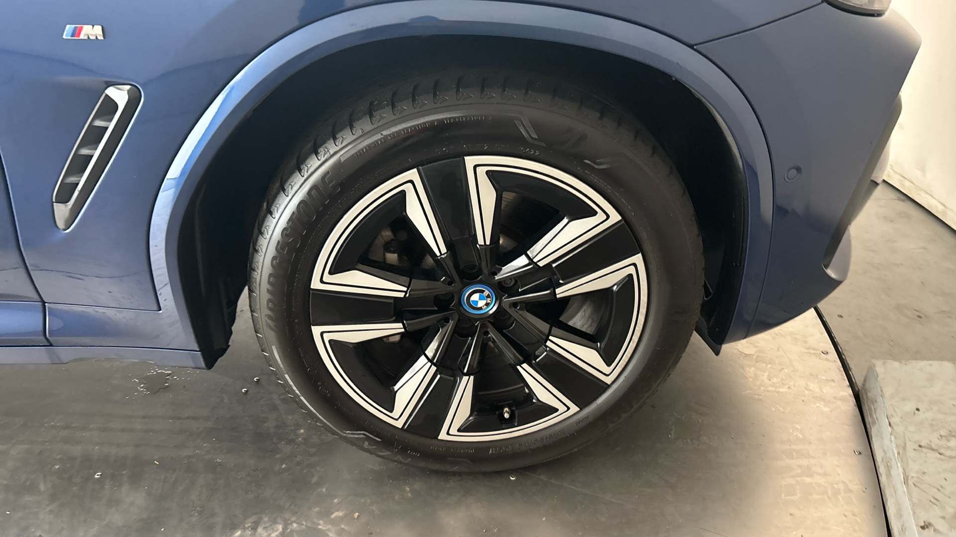BMW ix3 210kW M Sport 80kWh 5dr Auto