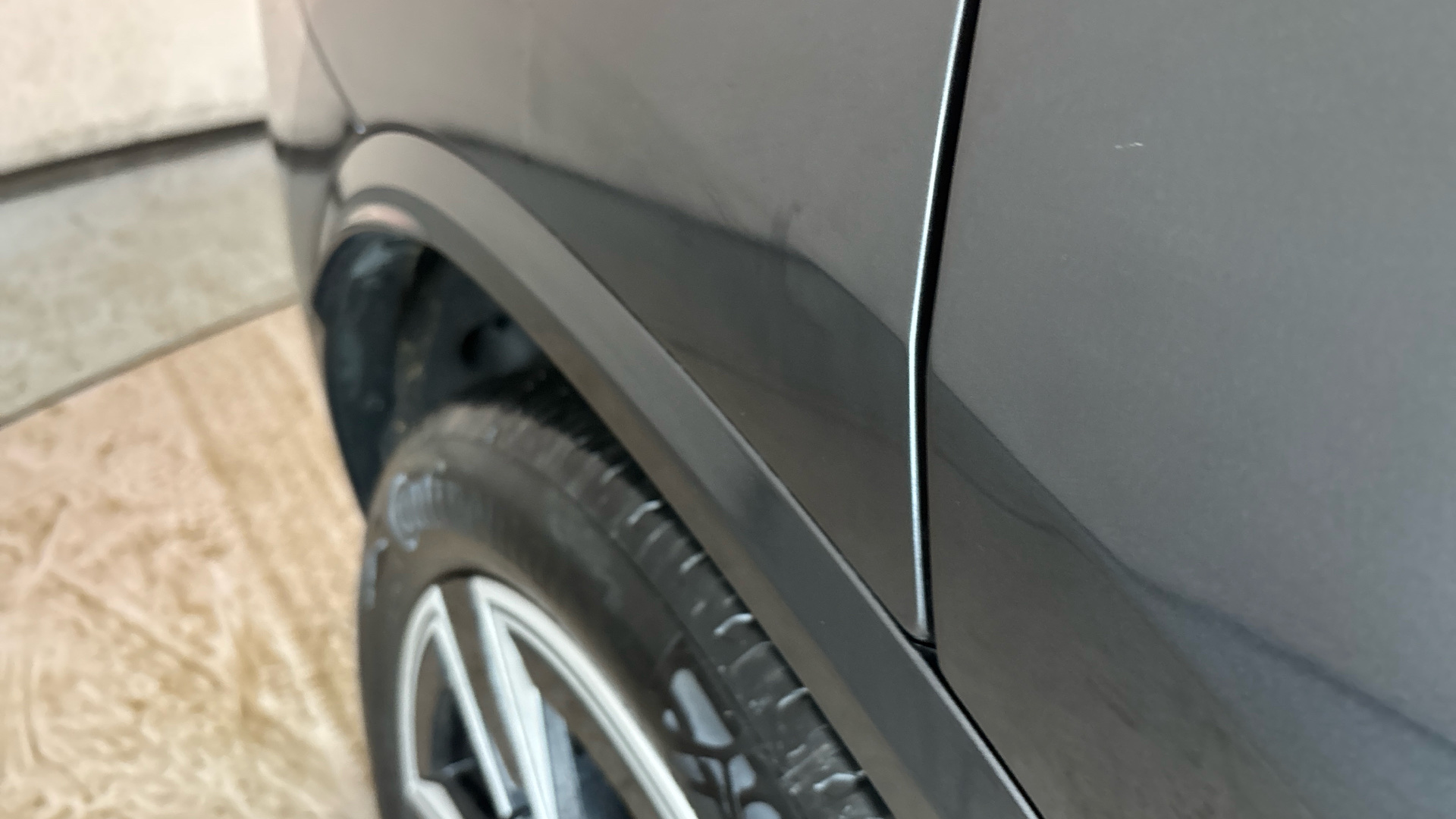 4020816 210kW M Sport 80kWh 5dr Auto