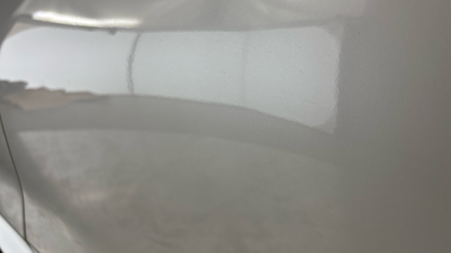 4020613 210kW M Sport 80kWh 5dr Auto