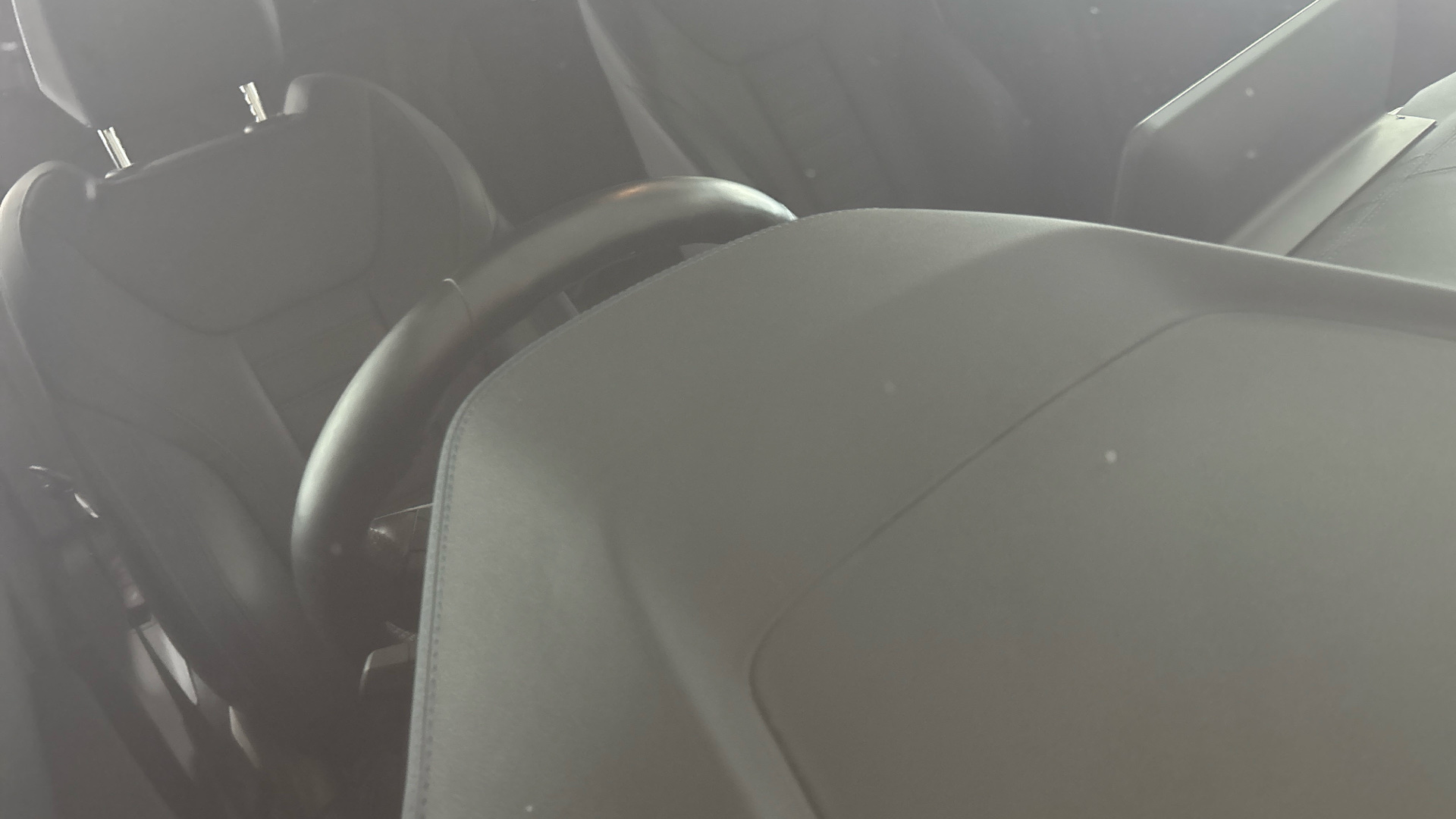 4020620 210kW M Sport 80kWh 5dr Auto